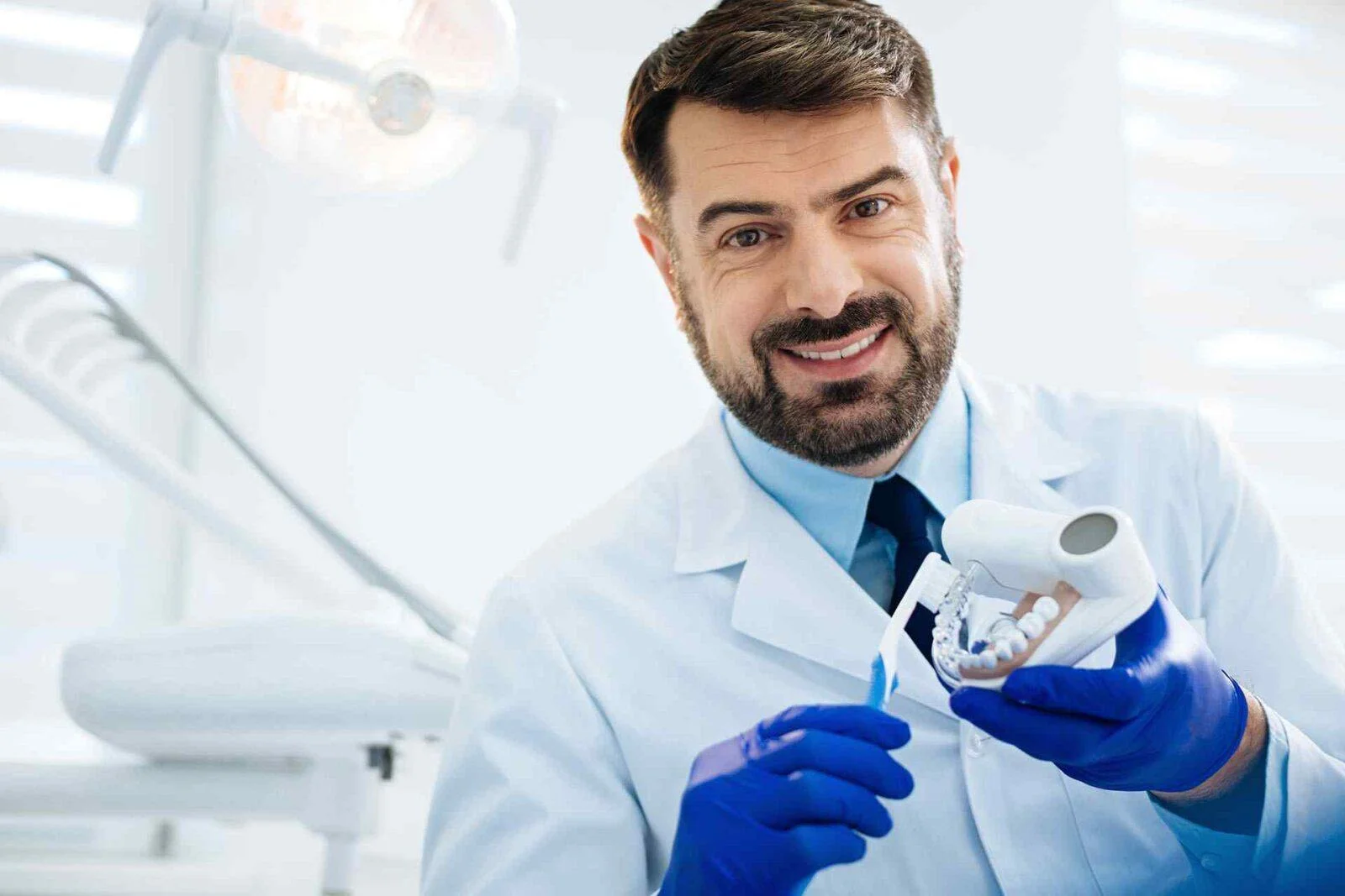 https://dentistofaventura.com/wp-content/uploads/2020/01/portfolio_06.jpg